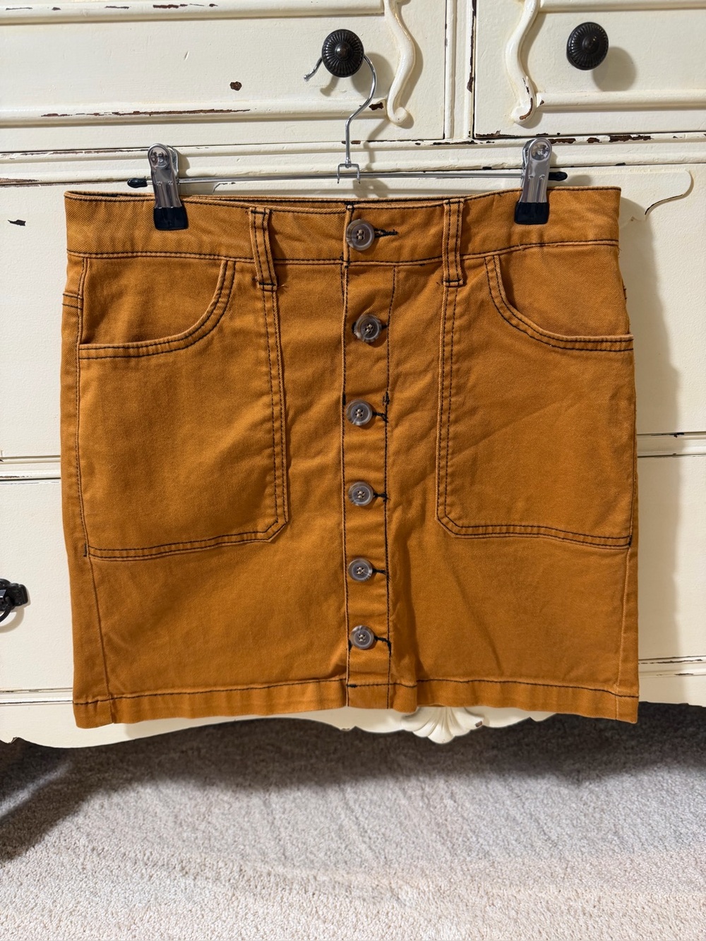 Kensie Auburn Mini Jean Skirt with Buttons and Large Pockets Size 8/29